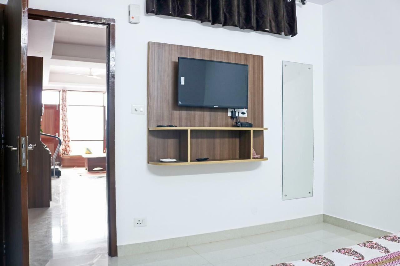 Sai Alok Homestay Шимла Екстериор снимка