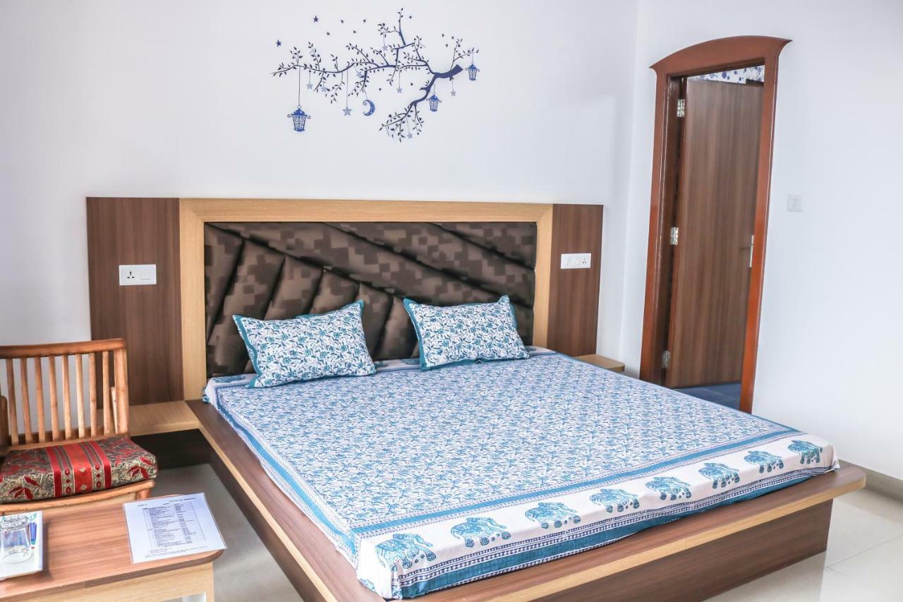 Sai Alok Homestay Шимла Екстериор снимка