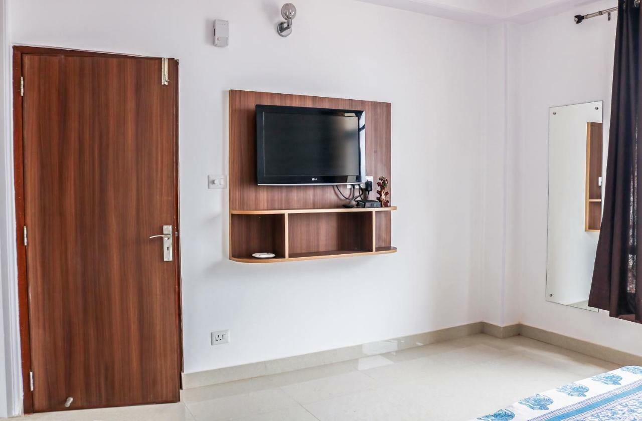 Sai Alok Homestay Шимла Екстериор снимка